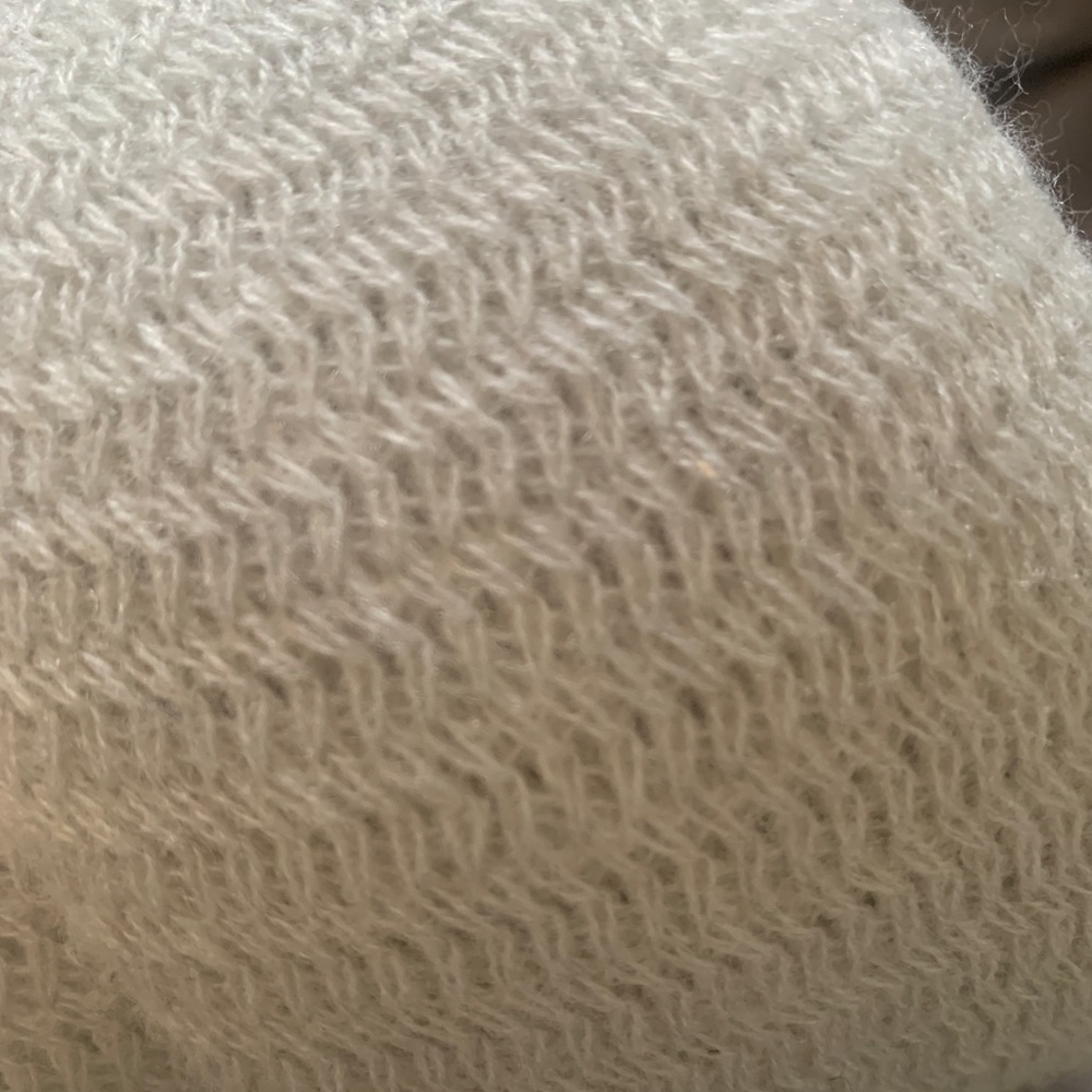 Throw Blanket - Picture 4 of 4